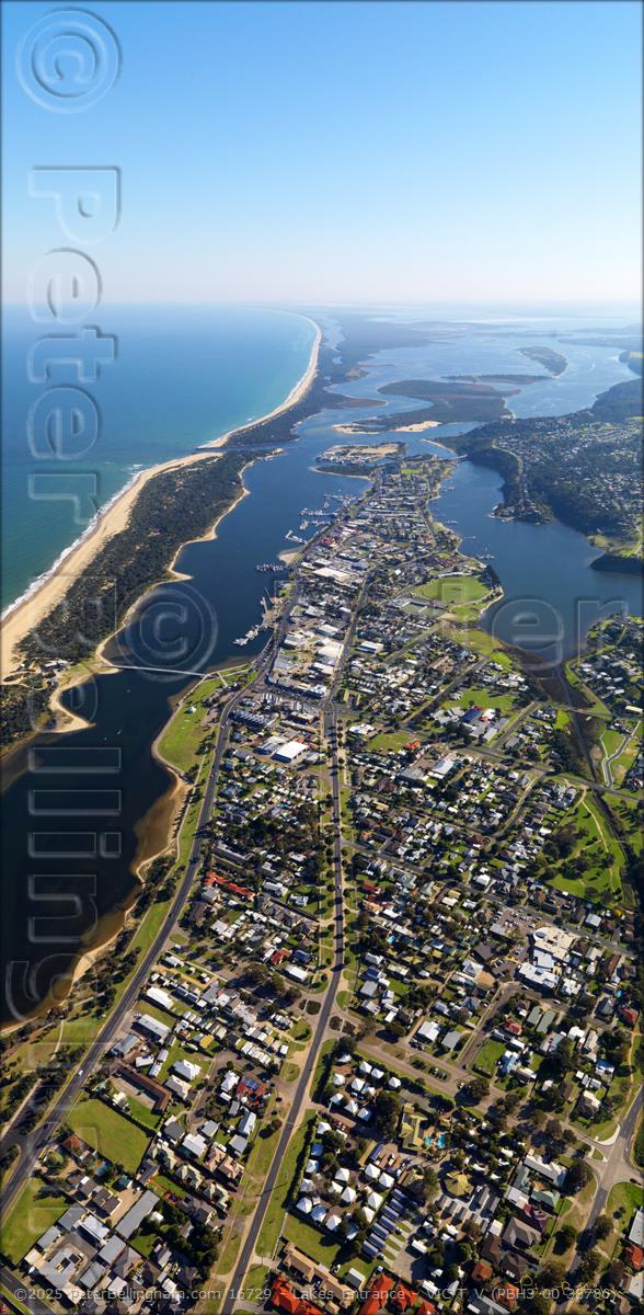 Peter Bellingham Photography Lakes Entrance - VIC T V (PBH3 00 33786)